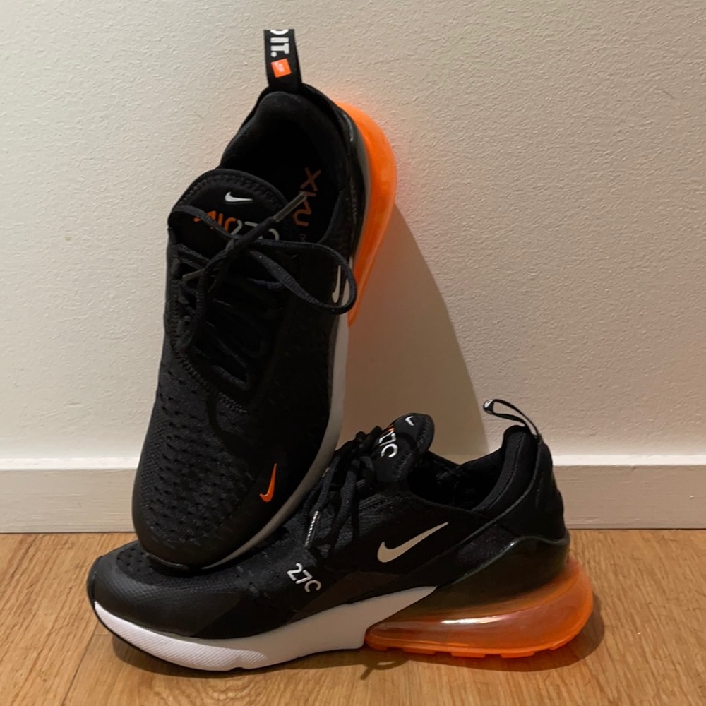 Women’s Nike AirMax 270 size 8.5